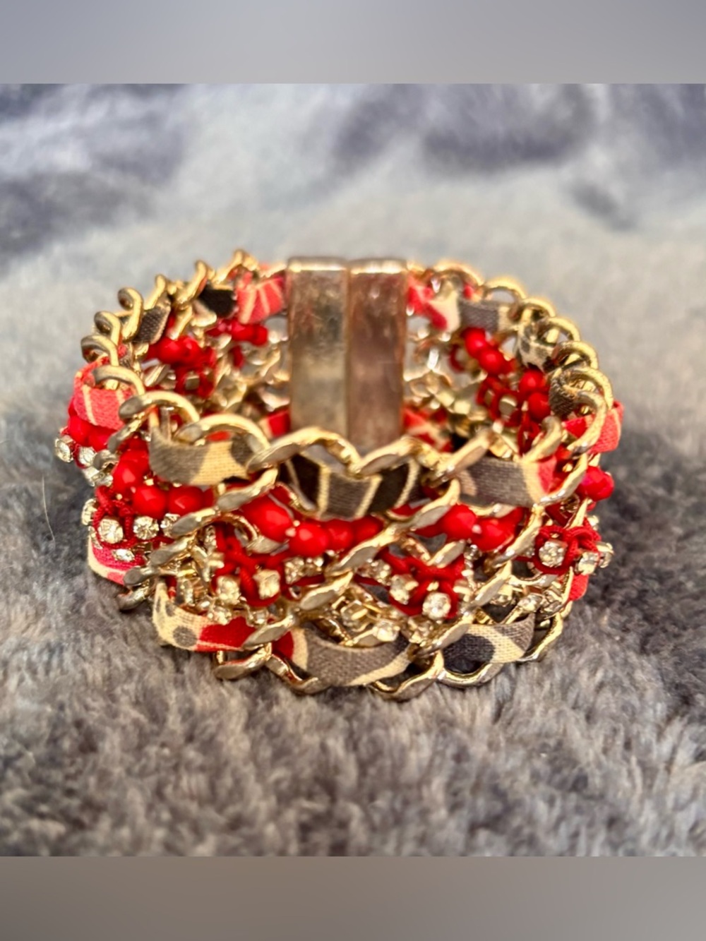 Vera Bradley magnetic clasp bracelet